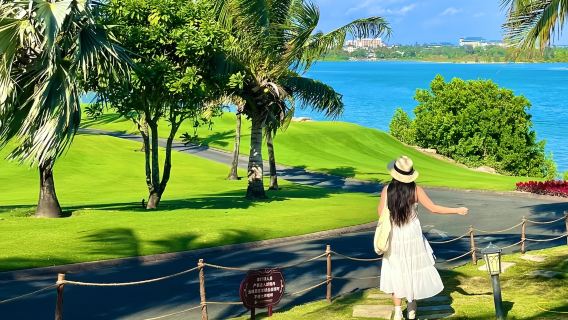 Private one-day tour in Sanya
