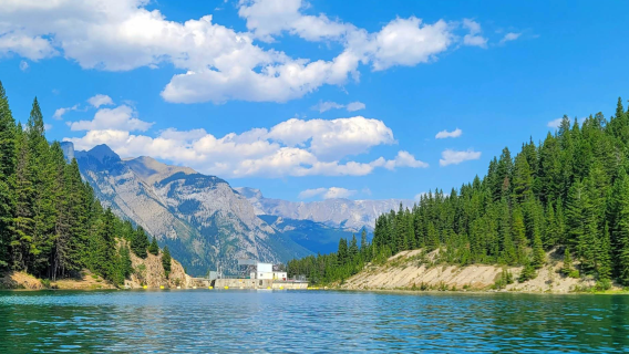 加拿大卡爾加里班夫國家公園+強斯頓峽谷【中文專車-愜意舒適】