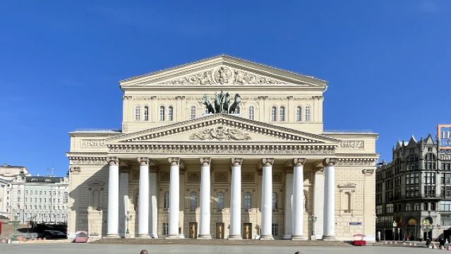 National Circus + Gorky Central Park of Culture and Leisure + Bolshoi Theatre + Central Armed Forces Museum