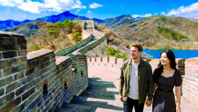 Beijing:Private Mutianyu&Huanghuacheng Waterside Great Wall Tour (Chauffeur&Guide Options)