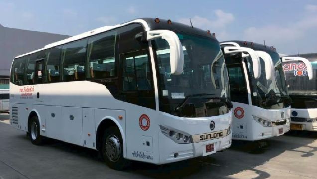 Convention center to restaurant round-trip transfer with 30-seater VIP private charter for 6 hours