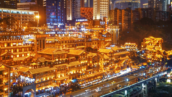 重慶夜景巴士打卡之旅｜解放碑+大劇院+長嘉匯+洪崖洞民俗風貌區+蘇家壩