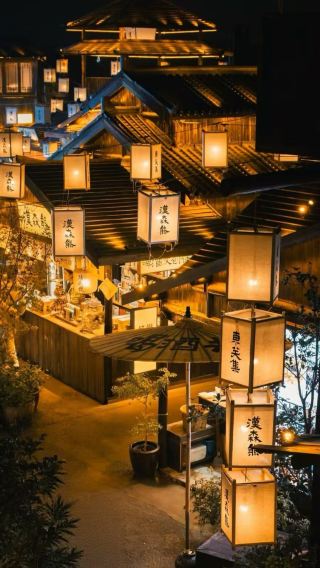 【揚州発 専用車ツアー】痩西湖＋揚州博物館＋個園＋東関街｜クラシックな純粋な楽しみ