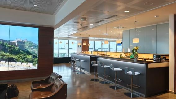 VIP-lounge-adgangsbillet til Dresden Internationale Lufthavn (DRS) i Tyskland (inkluderer VIP-venterum, transfer-hvile samt mad og drikkevarer)