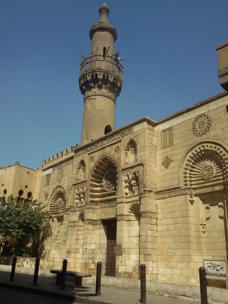 Cairo Old City 1-day tour: Cairo Citadel + Hanging Church + Mosque + Khan el-Khalili - Private Group