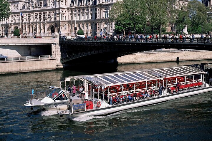 Paris: Army Museum Ticket og Seine River Cruise Combo