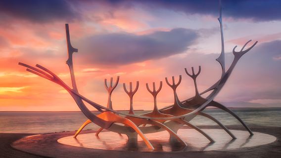 ไอซ์แลนด์ + ฮัลล์กรีมสคิร์คยา + ศูนย์แสดงคอนเสิร์ตและศูนย์การประชุมฮาร์ปา + ซันโวเอเจอร์