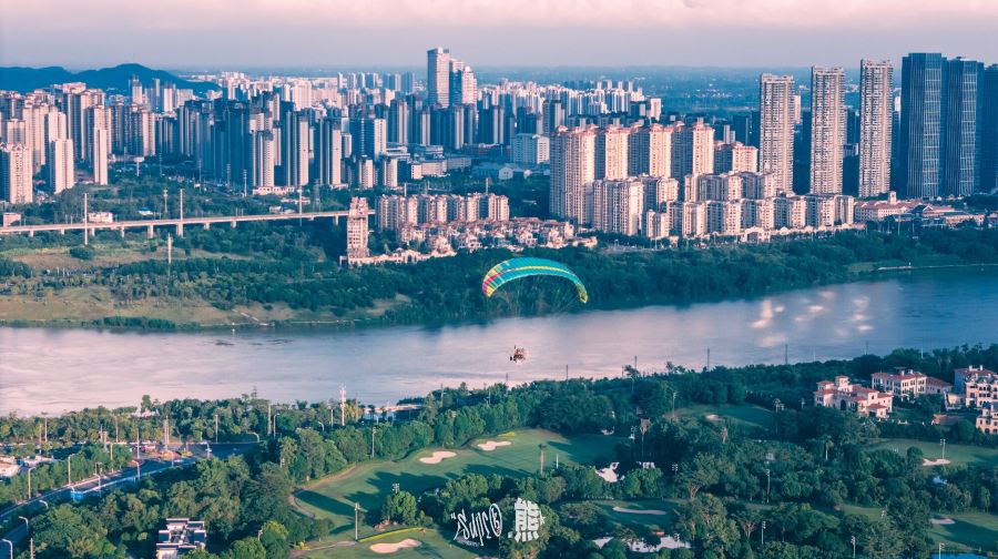 【環邕江飛行體驗】廣西南寧潿渡航空運動基地/阿若拉SA60L飛機（機長一帶一/可體驗操縱飛機）