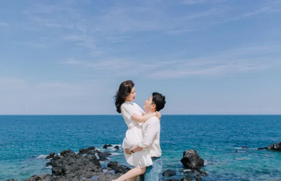 德國呂德斯海姆Trip Moments【約拍跟拍婚拍街拍抓拍航拍攝影攝像/多語言翻譯/動作指導】