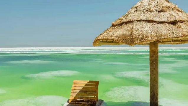 Lawatan Sehari Tasik Garam Qarhan + Tasik Jade • Berlepas dari dua hala | Golmud Dunhuang