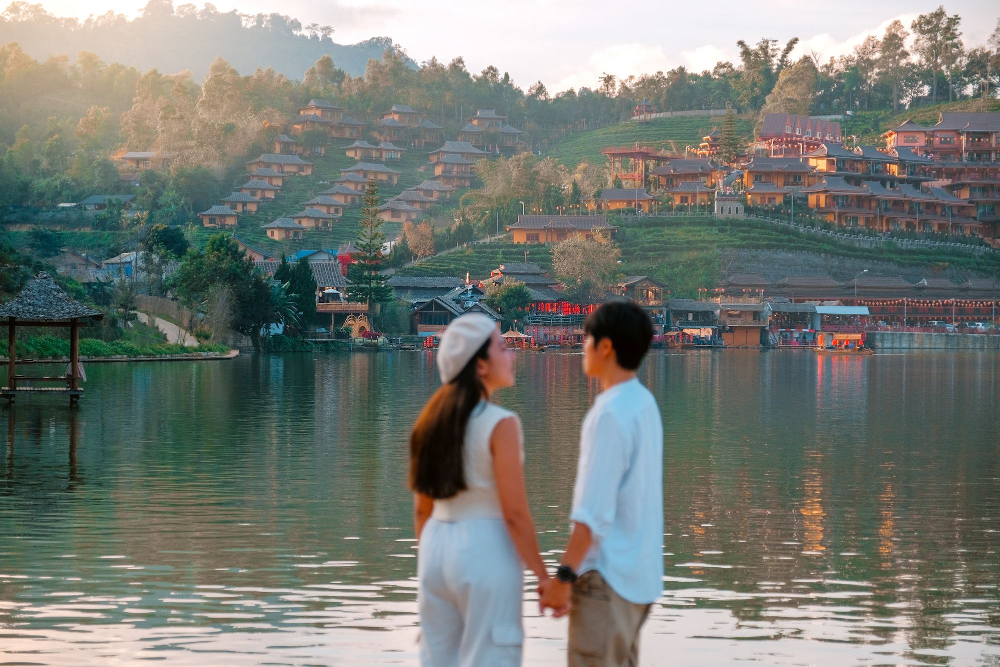 From Pai: Private Mae Hong Son Highlights Car Tour