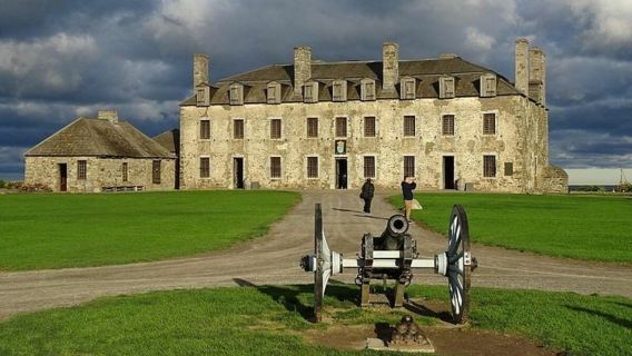 Niagara Falls USA Sightseeing Tour & Old Fort Niagara