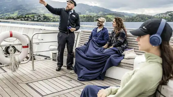 ทัวร์ล่องเรือคาตามารัน ไป-กลับ ทะเลสาบลูเซิร์น 1 ชั่วโมง