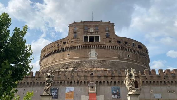 โรม: ตั๋วปราสาทซานตันเจโลพร้อมตัวเลือกออดิโอไกด์