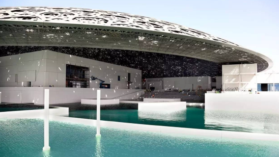 阿布扎比人文盛宴：民俗村+清真寺+羅浮宮+總統府1日遊