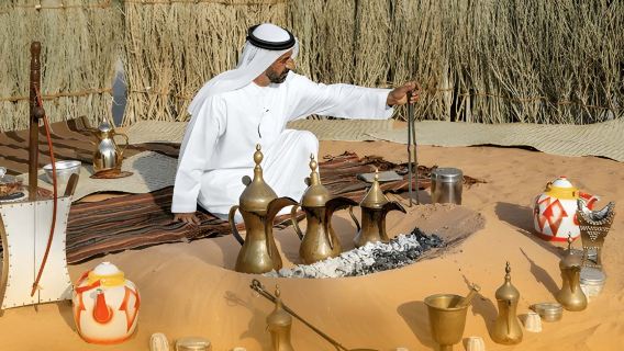 Desde Dubái: Tour por el patrimonio de Abu Dabi - Al Hosn y la aldea