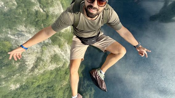 One day Private tour with Longest Glass Bridge in Grand Canyon and Yellow Dragon cave