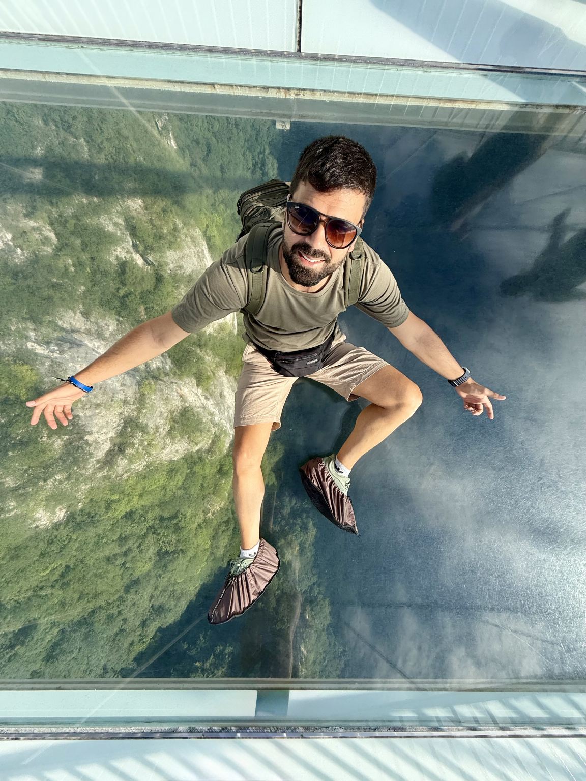 One day Private tour with Longest Glass Bridge in Grand Canyon and Yellow Dragon cave