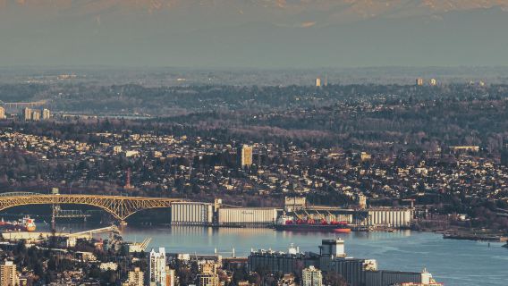 加拿大溫哥華：卡皮拉諾吊橋公園+獅門大橋+史丹利公園+飛行體驗