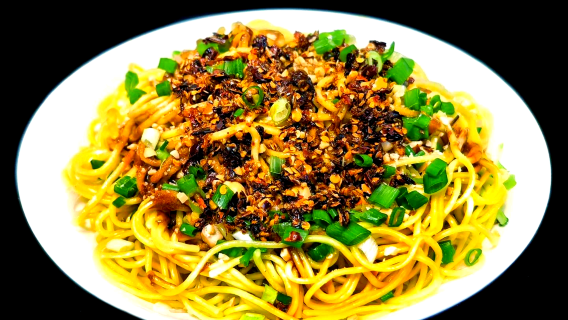 2-stündiges Heimkochen mit Einheimischen [Chinesisch/Englisch]: Authentische kalte Nudeln und Wolfszahnkartoffeln lernen!