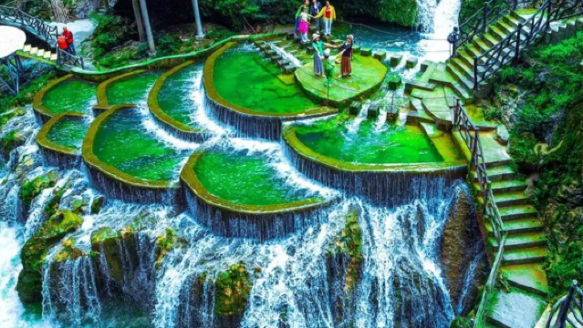 Tour tham quan một ngày có hướng dẫn viên riêng tại Đồng Nhân: Hẻm núi Đồng Nhân và Cầu Thiên Tạo Bích Giang – Chiêm ngưỡng cảnh quan thiên nhiên kỳ vĩ