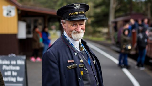 Promosi Kumpulan April/Mei: Lawatan Sehari Melbourne Puffing Billy + Pulau Phillip Penguin