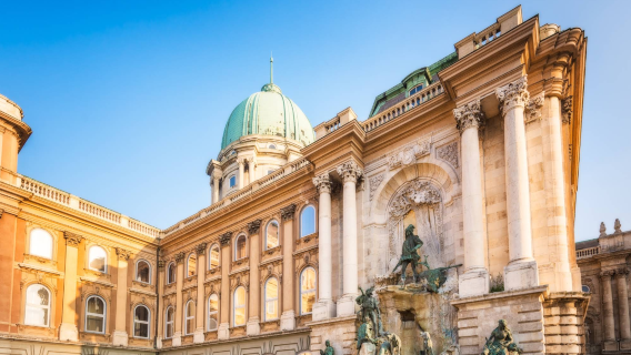 匈牙利布達佩斯漁人堡-布達城堡-國會大廈【中文包車自由行】