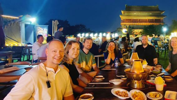 Beijing Night Tour: Old Hutongs Walk & Food Discovery