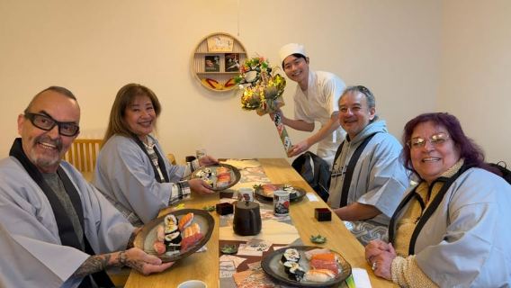 Asakusa Tokyo sushi-tilberedningsklasse : Matcha & ubegrænset sake