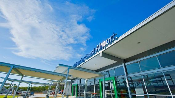 Dịch vụ đưa đón sân bay PPP tại Bãi biển Airlie, Quần đảo Whitsunday, Úc - Đưa đón sân bay Airlie Beach