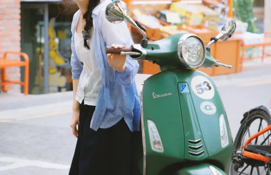 河池Trip Moments【婚禮跟拍 街拍 抓拍 航拍 攝影錄影/多語言翻譯/底片全送/動作指導】