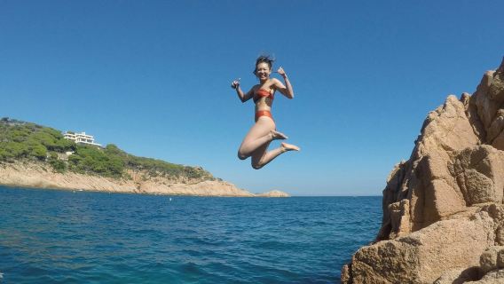 Costa Brava: Day Tour with Kayak, Snorkel & Cliff Jump from Barcelona