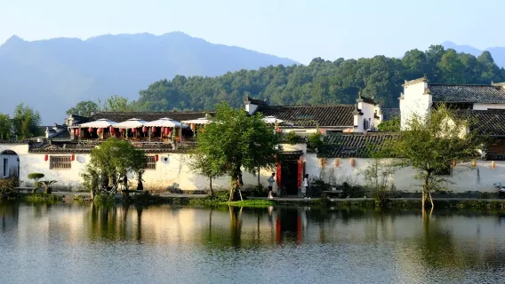 【16人小團】宏村半日遊·上午班/下午班可選·專注旅行體驗