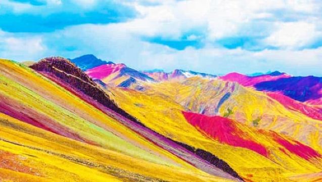 パルコヨ山ハイキング＋ストーン・フォレスト