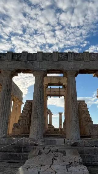 1-day group tour to three islands from Athens: Hydra, Poros and Aegina