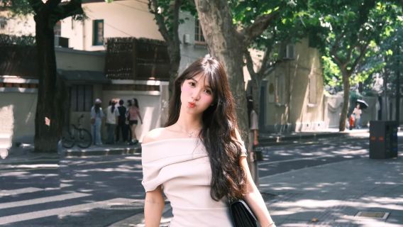 上海Tripメモリー【Tripメモリー 1~5時間のオプションで、プロカメラマンによる撮影、武康路・豫園・城隍廟でのフォトセッション、すべてのネガフィルム付き】