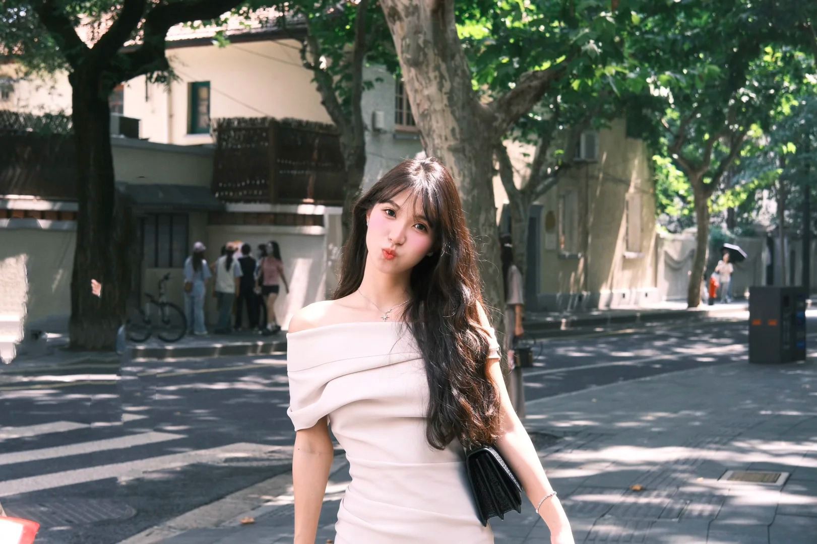 상하이 여행 사진[1~5시간 여행 사진 촬영 가능(원본 사진 모두 제공) 전문 작가의 우캉루 거리, 예원, 성황묘 스냅샷]