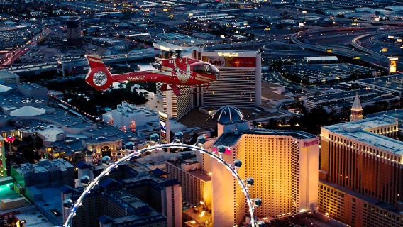 Experiencia de vuelo en helicóptero por el Strip de Las Vegas en EE.UU. con opción de tour nocturno para ver las vistas