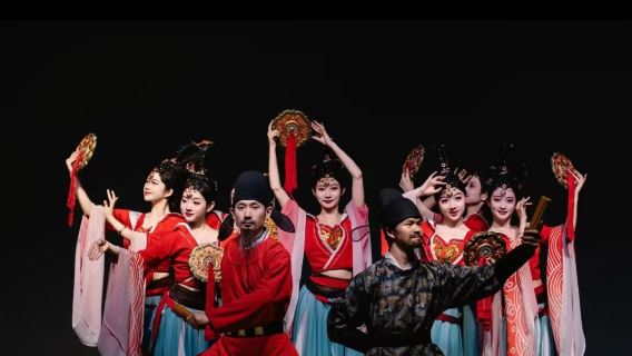 Suzhou Wu Palace Imperial Banquet Immersive Cultural Experience|Hanfu experience + Imperial banquet + Ancient-style games and traditional music and dance