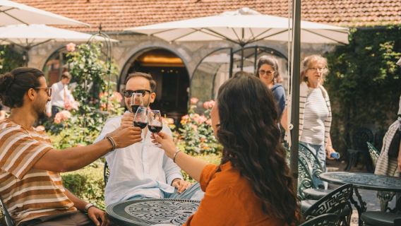 Taylor's Cellar & The Wine Experience: Visita y Cata