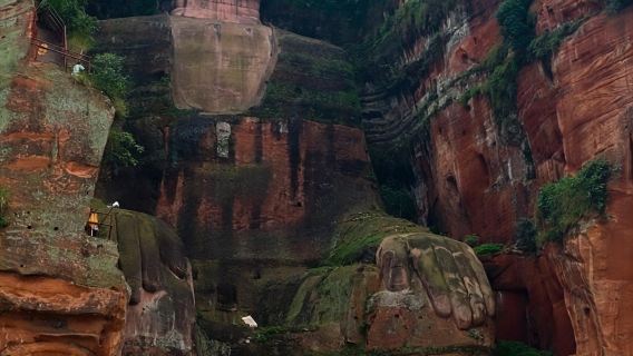 Lawatan sehari ke Buddha Gergasi Leshan + Oriental Buddha Capital + Keretapi Kecil Jiayang dengan perkhidmatan bahasa Inggeris di Sichuan