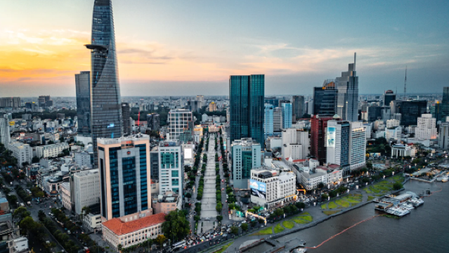 Sân bay Quốc tế Tân Sơn Nhất TP.HCM, Việt Nam - Trung tâm thành phố - Dịch vụ xe riêng đón/đưa ra sân bay|Điểm đến điểm trực tiếp