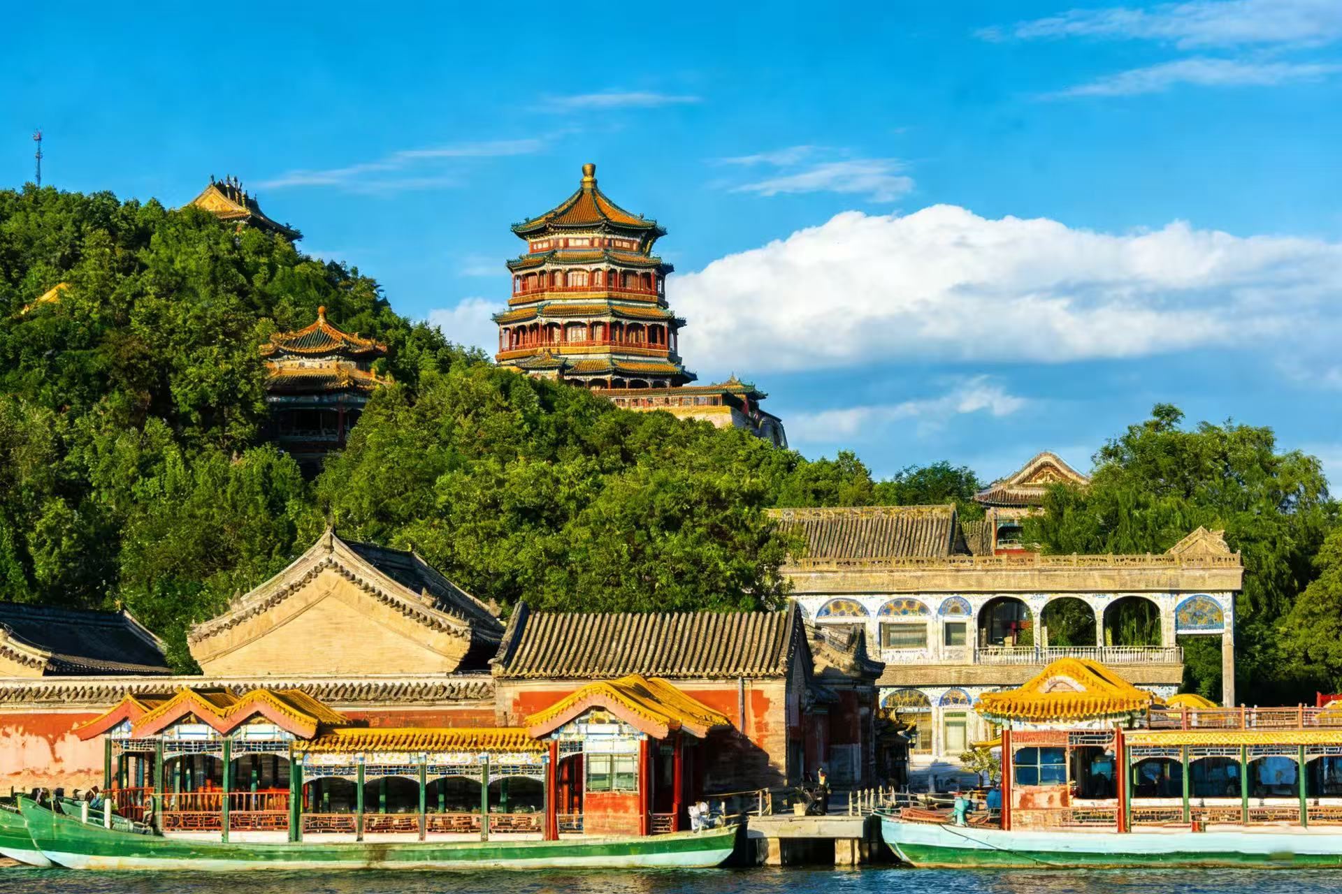 Beijing Private Layover Transfer to Mutianyu Great Wall & Summer Palace with Entry Tickets