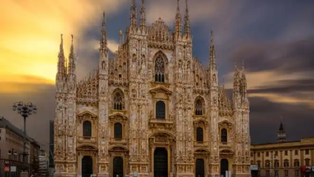 義大利米蘭【米蘭大教堂+恩寵聖母+斯福爾扎】中文包車一日遊