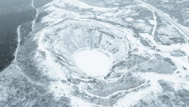 Iceland Golden Circle & Sky Lagoon Day Tour (Including Transfers/Crater Lake/Tomato Farm)