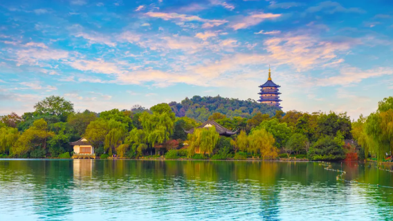 【古鎮聯遊·周莊+烏鎮】蘇杭全境| 西柵夜宿+搖櫓船體驗 | City Walk | 跨城專車不換車 | 司兼導全程陪同