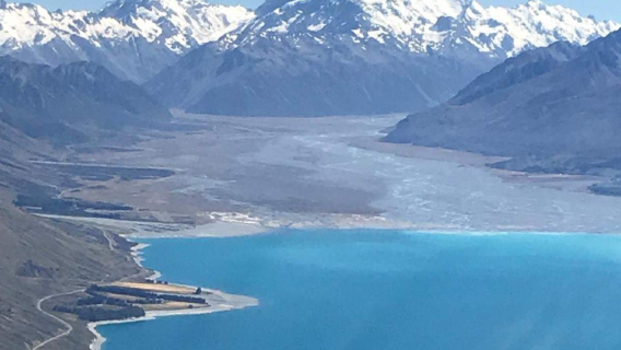 Wanaka tur/retur [Engelsk gruppe] : Lake Pukaki + vandretur i Mount Cook National Park