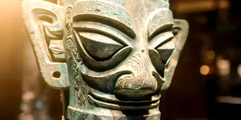 【8人小團】三星堆博物館+都江堰+藍眼淚+仰天窩含門票純玩