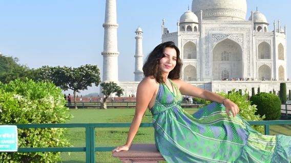 From Agra: Sunrise Taj Mahal, Agra Fort & Baby Taj Private Day Tour by Car (with Options)