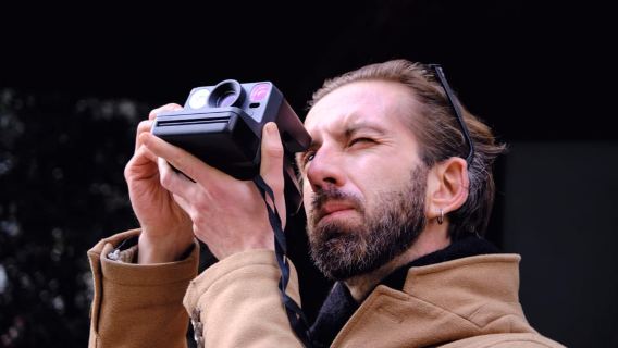 Photo Workshop in Paris sightseeing Notre Dame and Louvre